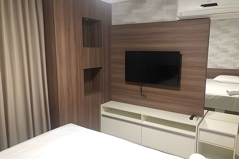 iFlat Brookfiled Towers Maior c/ Varanda 55 mts