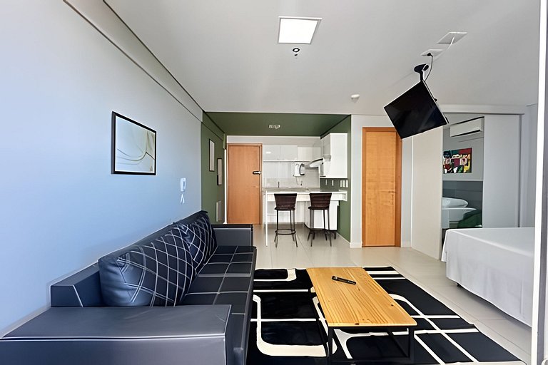 Flat no brookfield towers business green style
