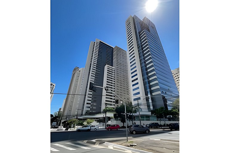 iFlat Brookfiled Towers Maior c/ Varanda 55 mts