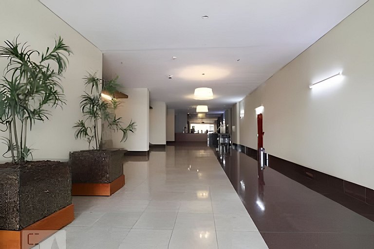 iFlat Brookfiled Towers Maior c/ Varanda 55 mts