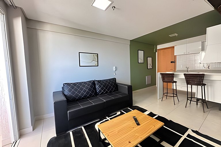 Flat no brookfield towers business green style