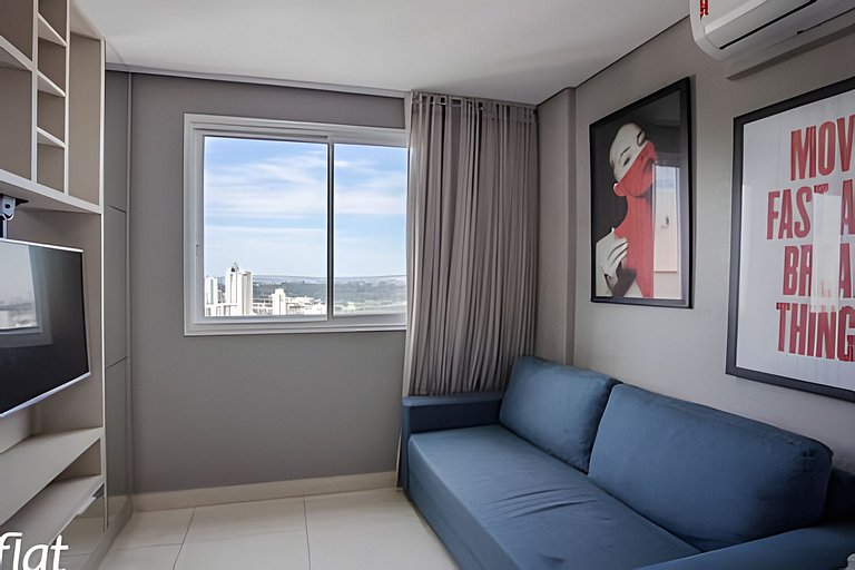 Brookfield Towers Studio Flamboaynt