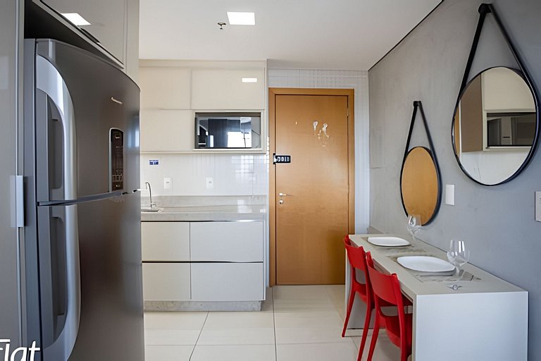 Brookfield Towers Studio Flamboaynt