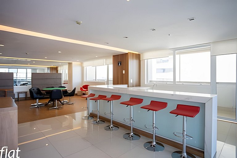 Brookfield Towers Studio Flamboaynt