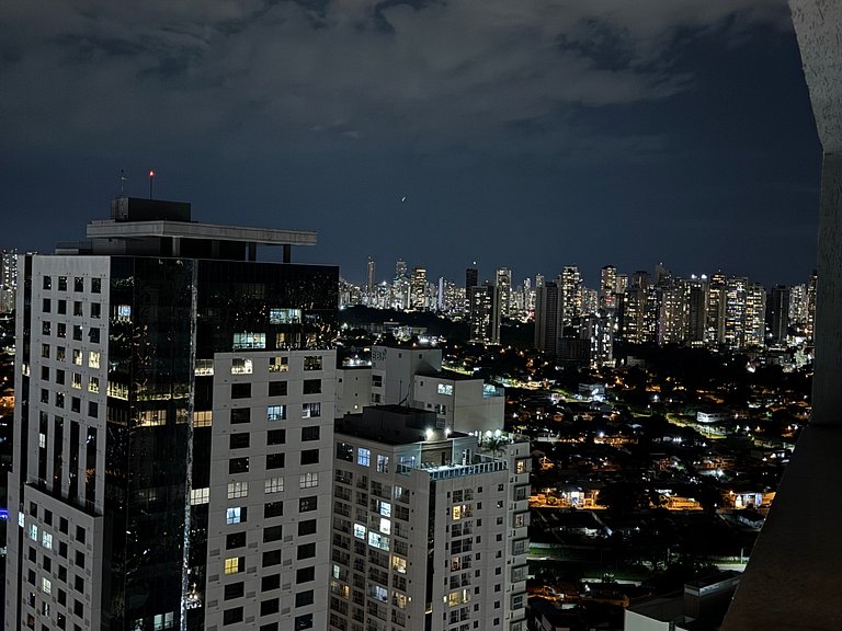 Hospedagem incrível com Vista no Jardim Goiás Flamboyant